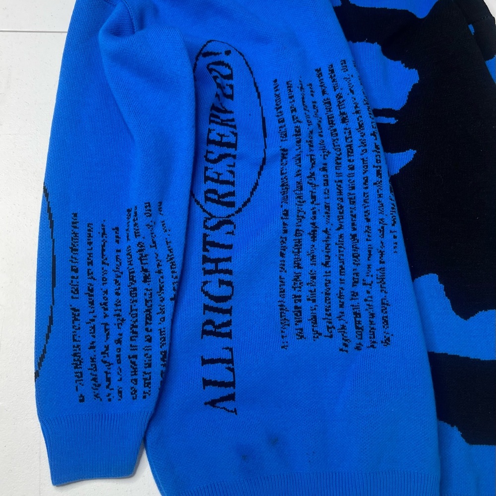Oversized portrait sweater